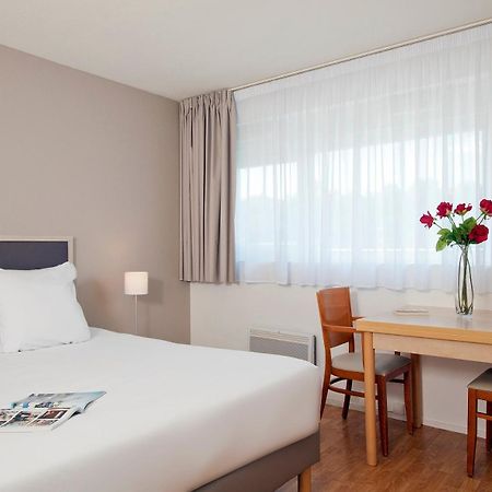 Sejours & Affaires Poitiers Lamartine Экстерьер фото